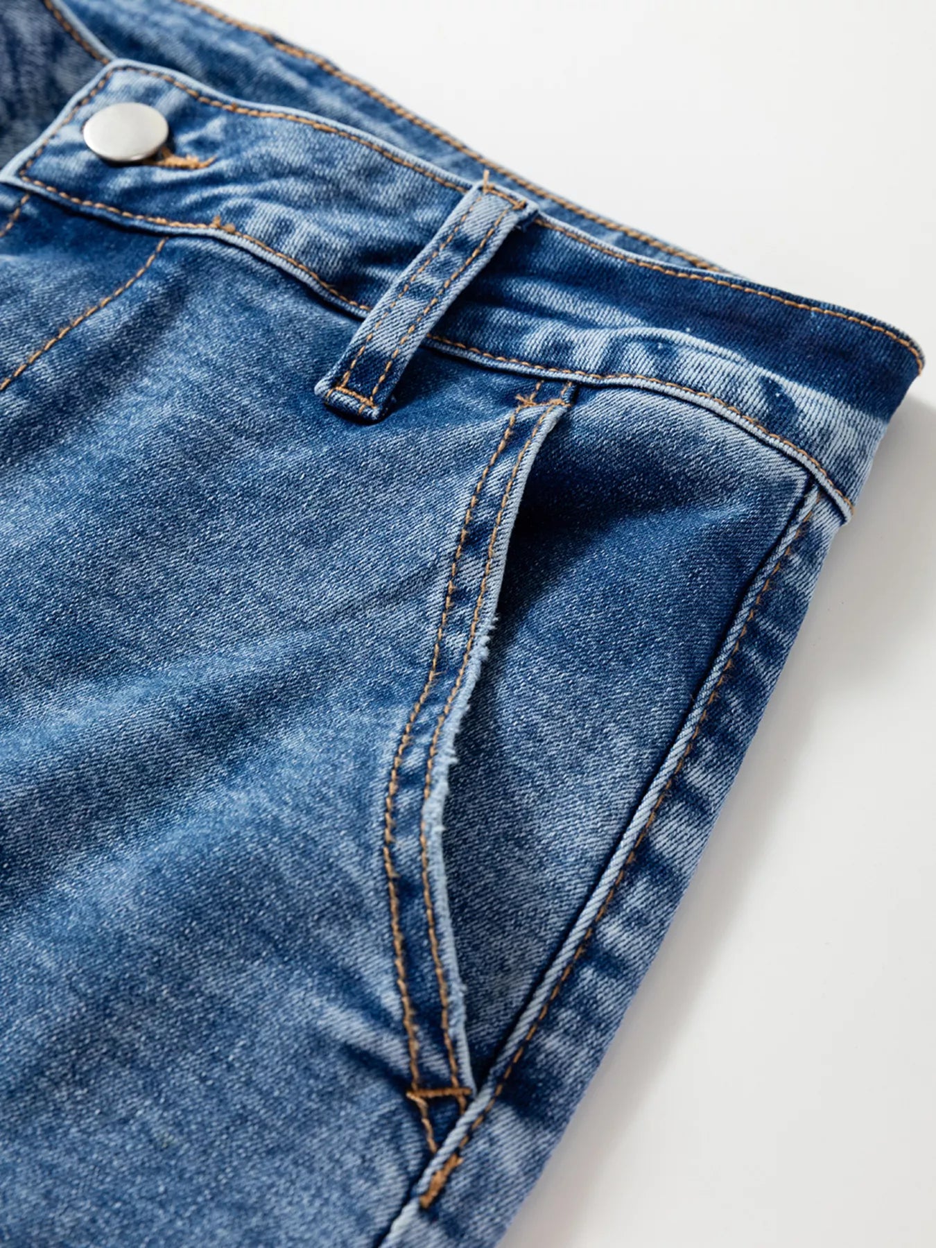 Hazel Blues® |  Seam Detail Loose Fit Cropped Jeans