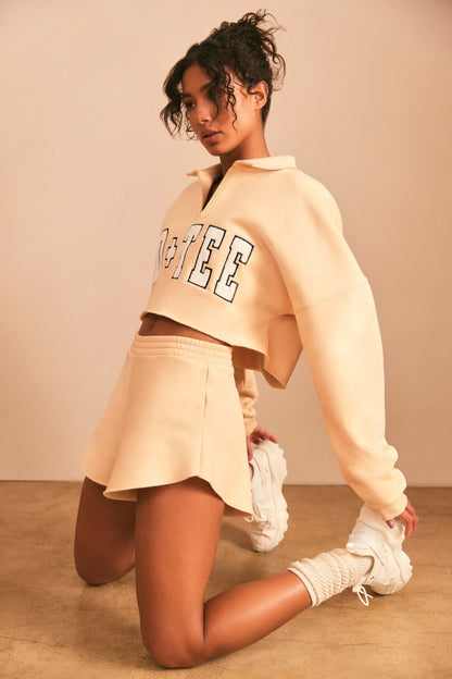 Flippy Sweat Shorts in Sand