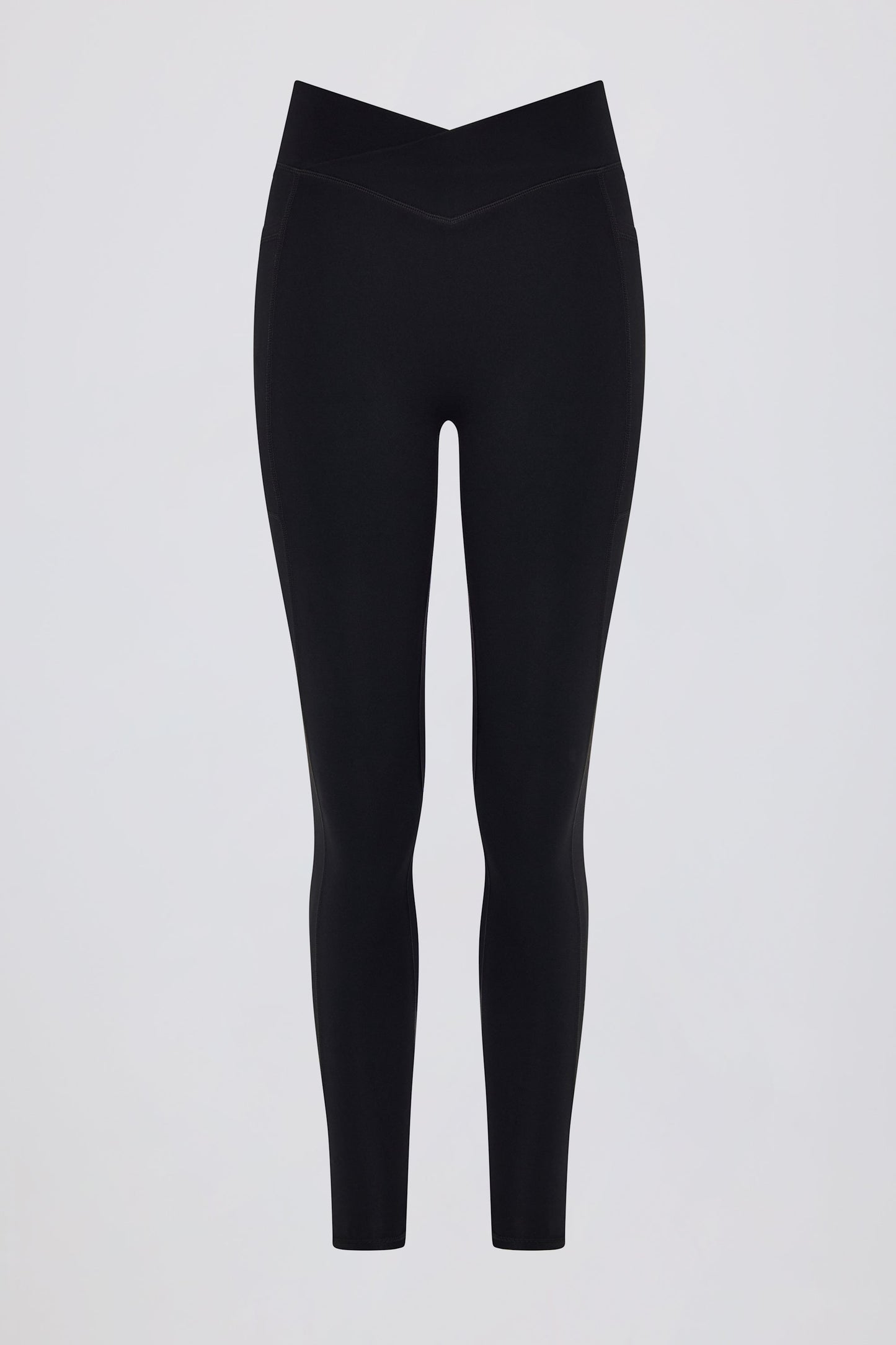 Soft Active Full-Length Pocket Leggings in Black