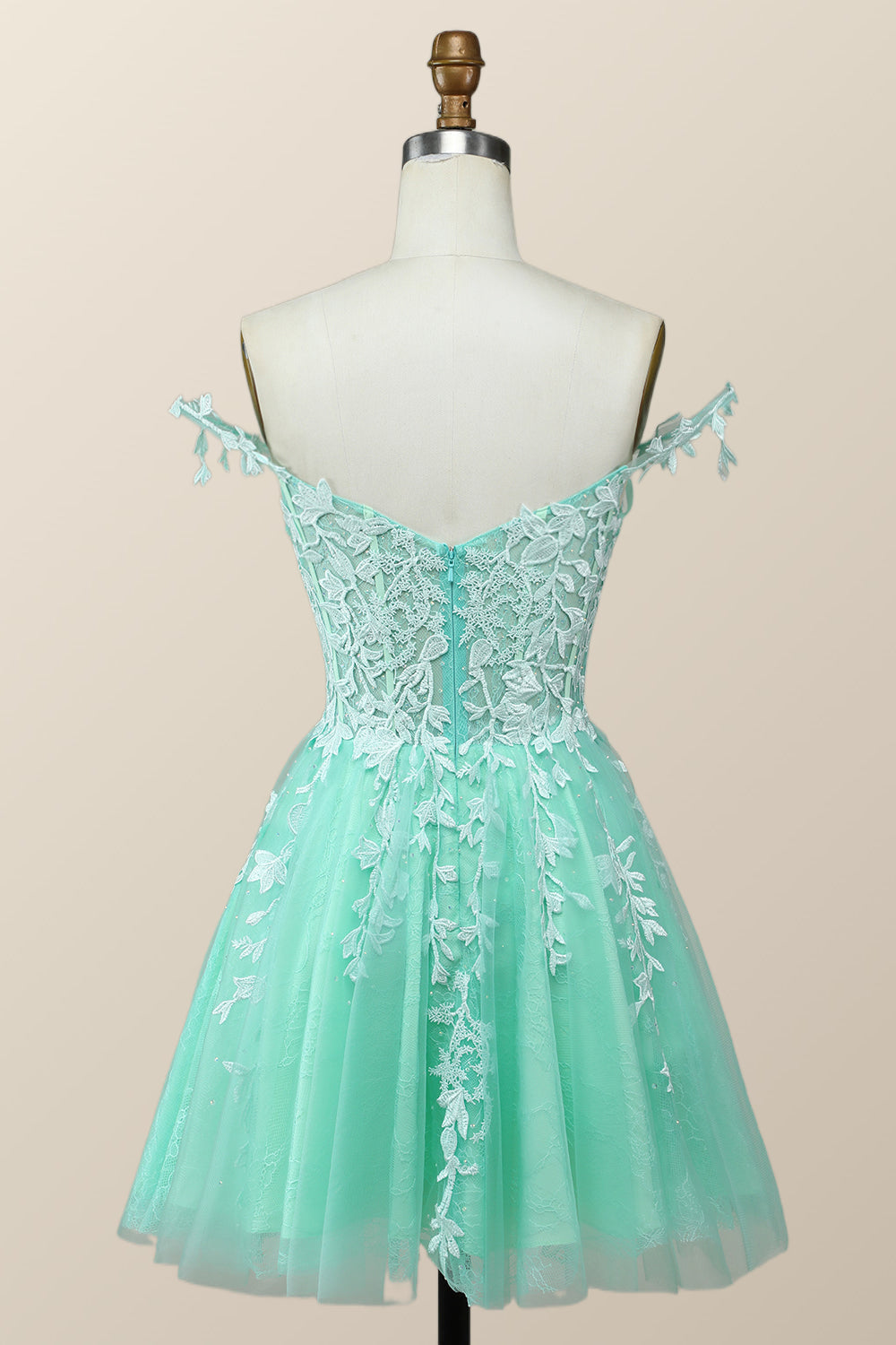 Navy Blue A-line Lace Appliques Short Homecoming Dress