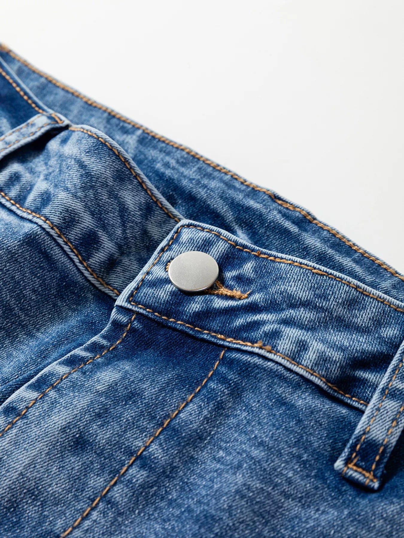 Hazel Blues® |  Seam Detail Loose Fit Cropped Jeans