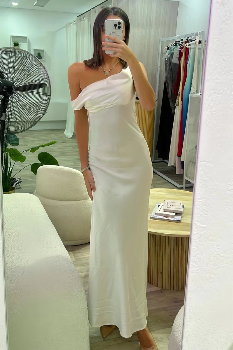 Fuchsia - One Shoulder Sheath Satin Long Prom Dresses