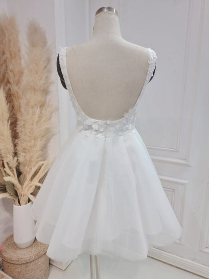 Elegant A-Line Sweetheart Wedding Dress With Lace