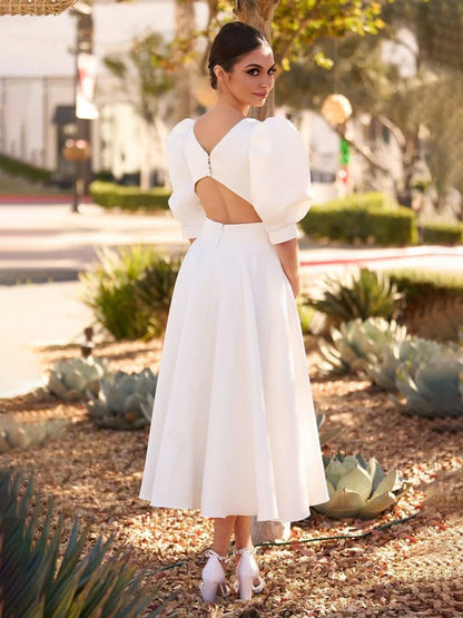 Elegant Bateau A Line Satin Knee-length Wedding Dress