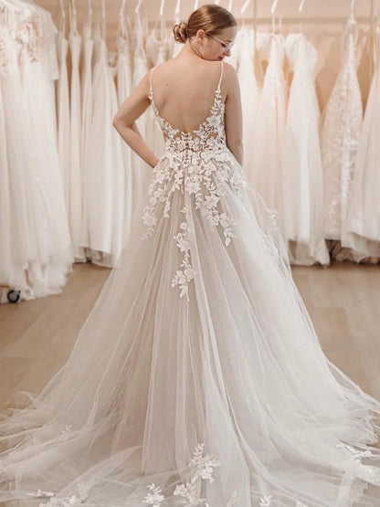 Glitter Ivory A-Line Spaghetti Straps Long Wedding Dress with Appliques